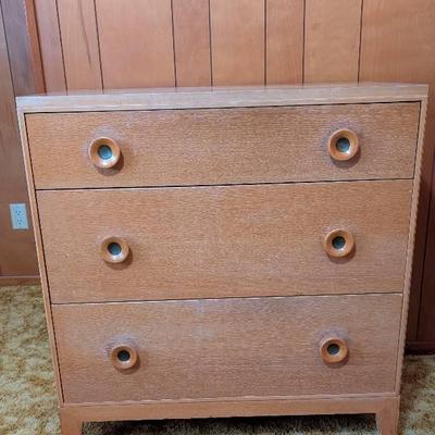 Kroehler Chest of Drawers