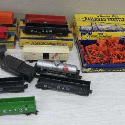 Sale Photo Thumbnail #688