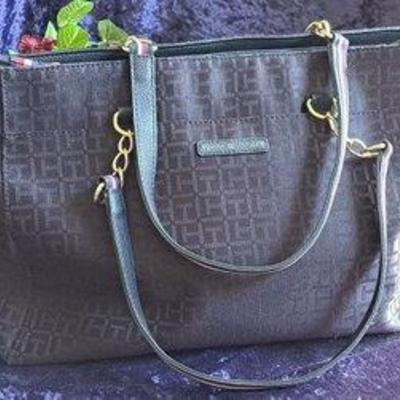 Sale Photo Thumbnail #102