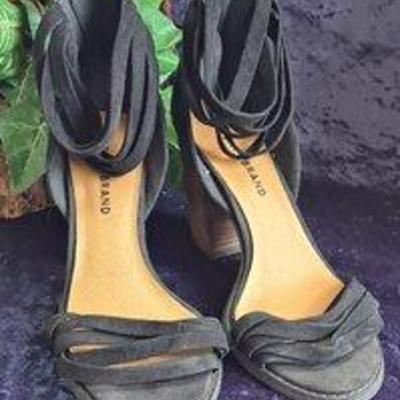 Sale Photo Thumbnail #70