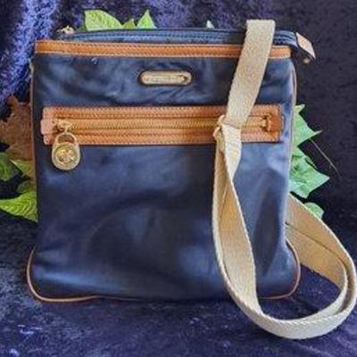 Sale Photo Thumbnail #80