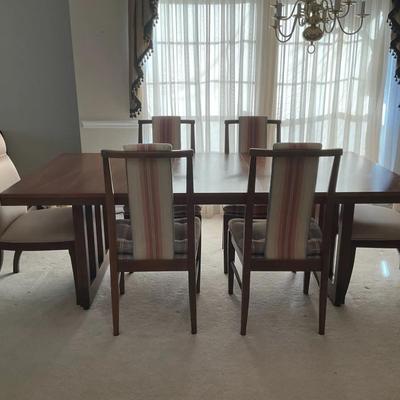Solid Wood MCM Dining Table and Chairs