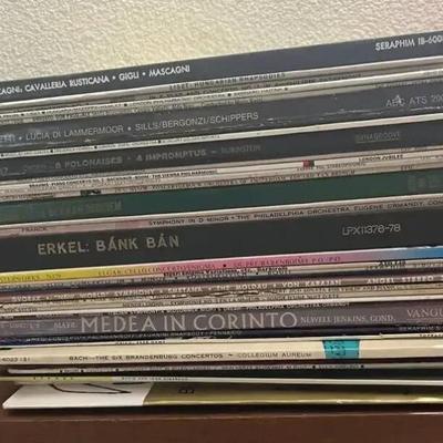 Po200 vinyl collection two