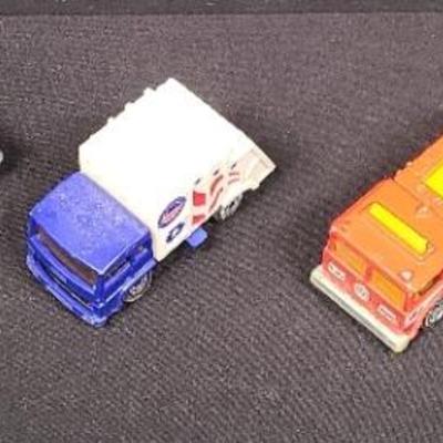 Toy Car Collection With Bonus Keychain - Hot Wheels, Matchbox & More