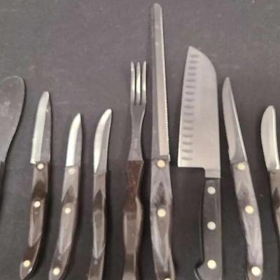 Cutco Carving Knife With Additional Pieces + Bonus Henckels Chefs Knife