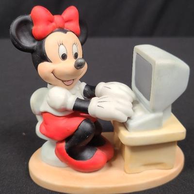 Computer Cutie - Disney's Minnie Mouse Fun Figurine