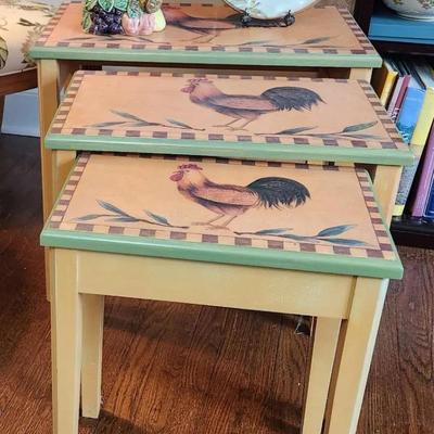 Rooster Nesting Tables And Decor 