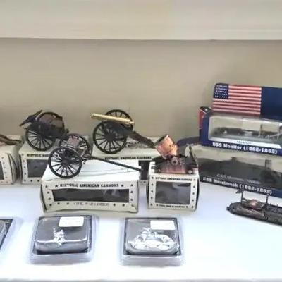 Model Historical Artillery & Military Vessels