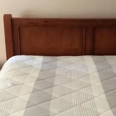 Tradewinds KING Bed Frame and Nightstand