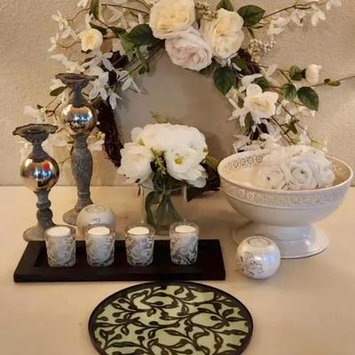 Elegant Floral and Candle Décor Collection