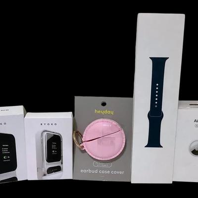 Apple Accessories & Ryoko Wi-Fi Router Lot – Mixed Tech Items