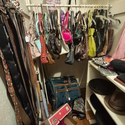 Sale Photo Thumbnail #35