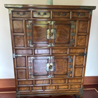 Korean tansu chest