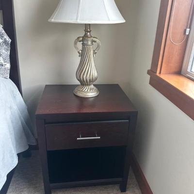 Nighstand table lamp