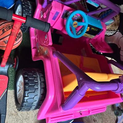 Kids motorized jeep