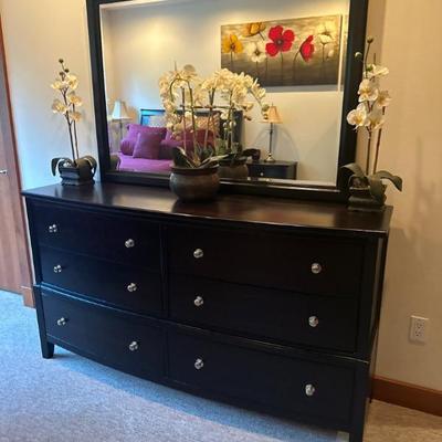 Dresser with mirror
