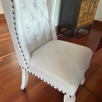 Wingback dining chair