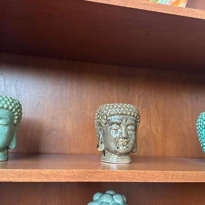 Buddha statues