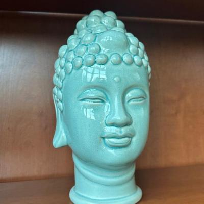 Buddha statue