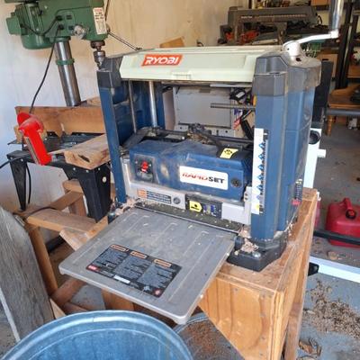 Ryobi Rapid Set planer.  
