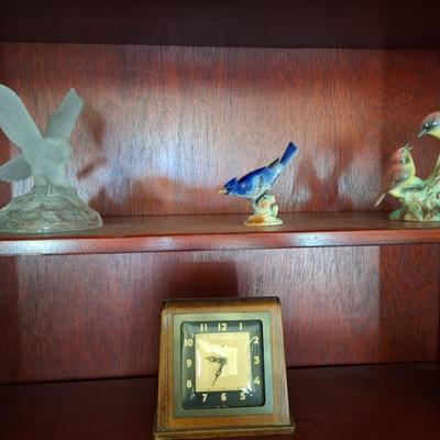 Misc. figurines.