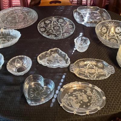 18 Piece Varied Crystal Set