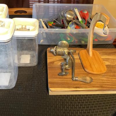  Various Kitchen Supplies, Tools, Gadgets 
