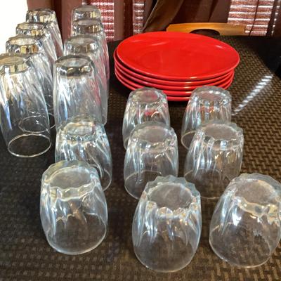 Set of Glasses + Plates 