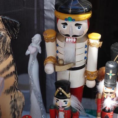 Sale Photo Thumbnail #158