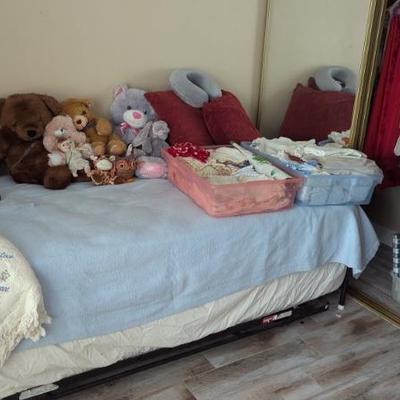 Sale Photo Thumbnail #110