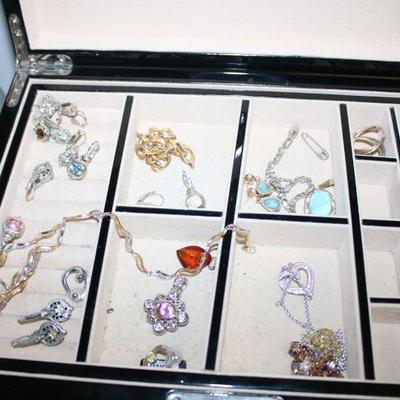 Sale Photo Thumbnail #14