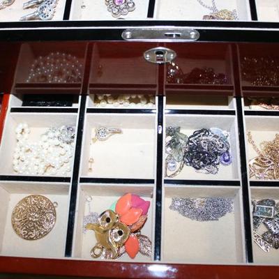 Sale Photo Thumbnail #15