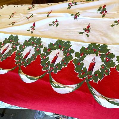 Vintage 1960s Christmas Rectangular Table Cloth