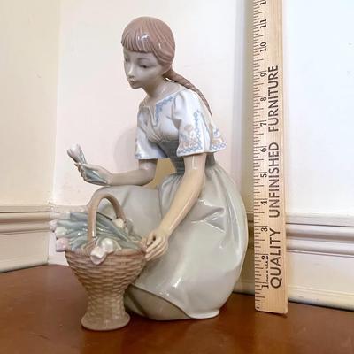 Lladro Woman Picking Flowers Large Figurine