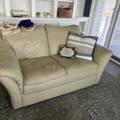 Sale Photo Thumbnail #182