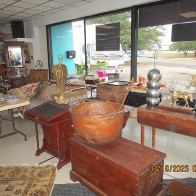 Sale Photo Thumbnail #77