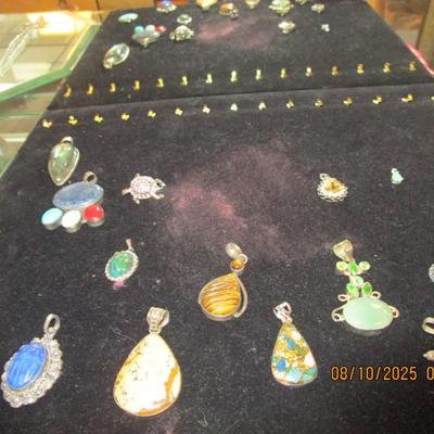 Sale Photo Thumbnail #64