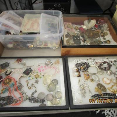 Sale Photo Thumbnail #2