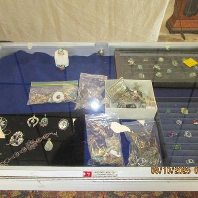 Sale Photo Thumbnail #15