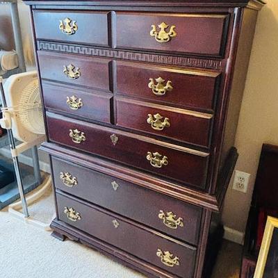 Sale Photo Thumbnail #145