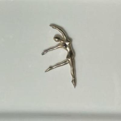 925 Mexico Silver Woman’s Body Sculpture Pin