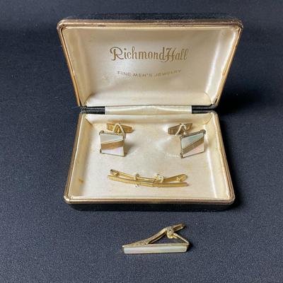Richmond Hall Vintage Men’s Suit Jewelry 