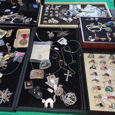 Sale Photo Thumbnail #140