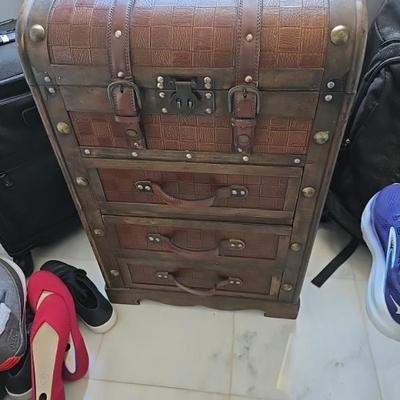 Sale Photo Thumbnail #49