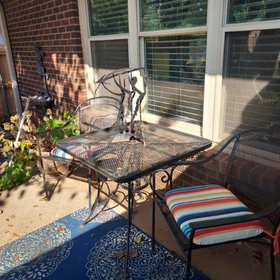 Sale Photo Thumbnail #123: outdoor table and chairs