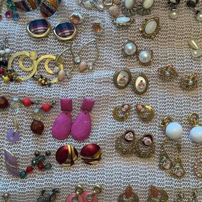 Sale Photo Thumbnail #30