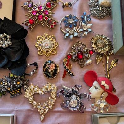 Sale Photo Thumbnail #37