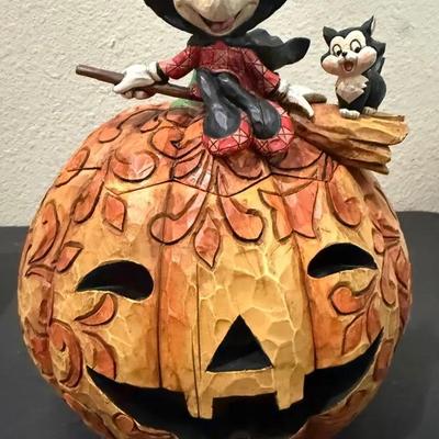 Disney Traditions Jim Shore Minnie Mouse Witch & Figaro Cat on Pumpkin Jack-o’-Lantern Halloween Fig