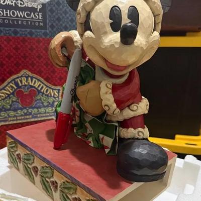 Jim Shore Disney Traditions Minnie Mouse Christmas Figurine – Retired Walt Disney Showcase