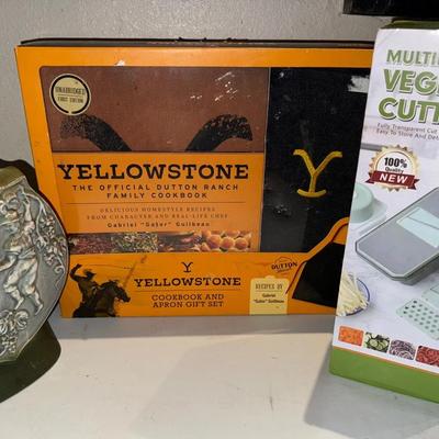 Kitchen & Collectibles Lot – Yellowstone Cookbook Gift Set, Multifunction Vegetable Cutter, Vintage 